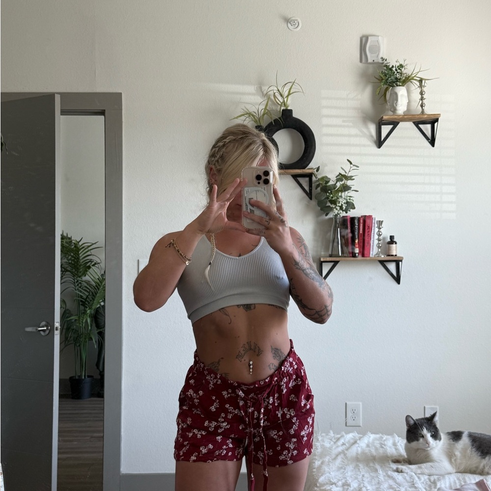 Maurices High Waist White & red Shorts